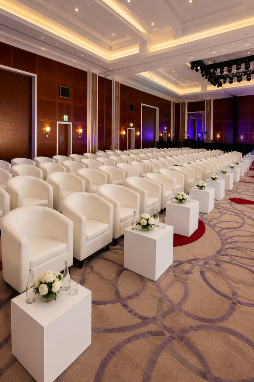 bucket chair rental in Dubai, Abu Dhabi, UAE