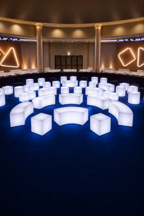 Zora LED Cube - Image 6