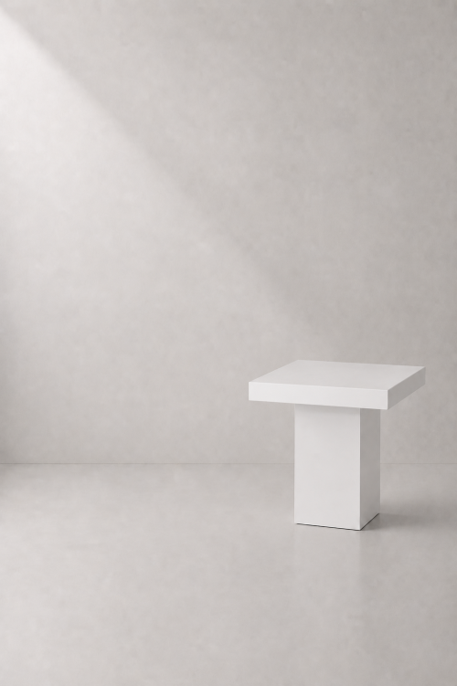 Le Minou Square High Table - Image 2