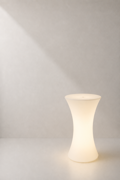 Mak LED Cocktail Table - Image 3