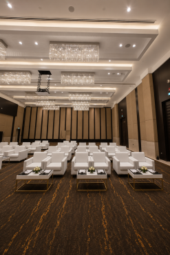 conference tables and chairs on rental in Dubai, Abu Dhabi, UAE