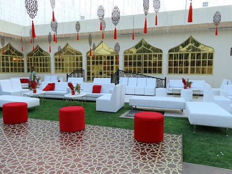 Stylish Setups for Product Launches When You Hire Outdoor Furniture